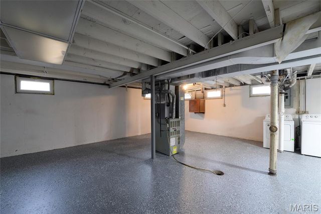 1980 Parker Road, Florissant, MO 63033