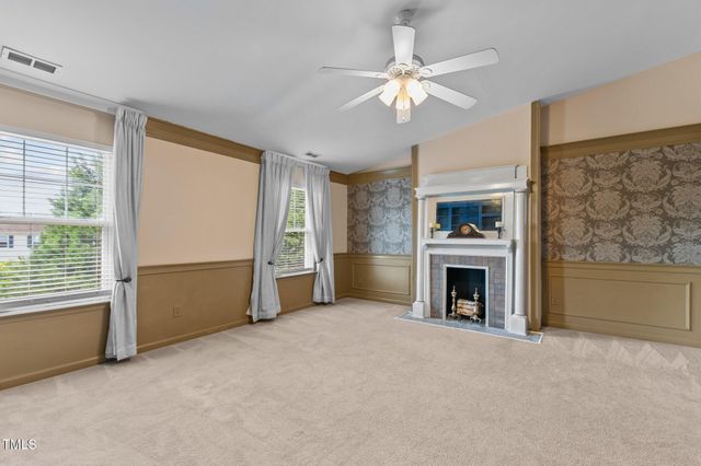 2210 Raven Road 105, Raleigh, NC 27614