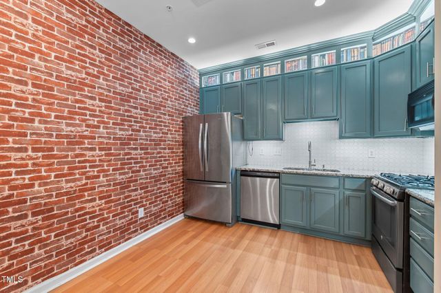 2210 Raven Road 105, Raleigh, NC 27614