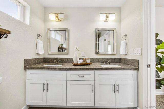 9475 Mast Blvd., Santee, CA 92071