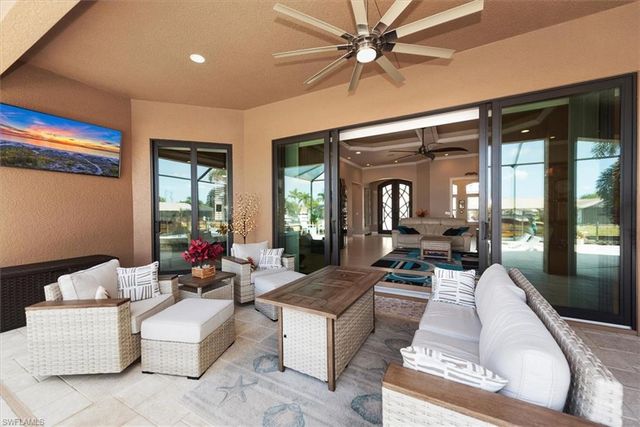 5338 Del Monte CT, Cape Coral, FL 33904