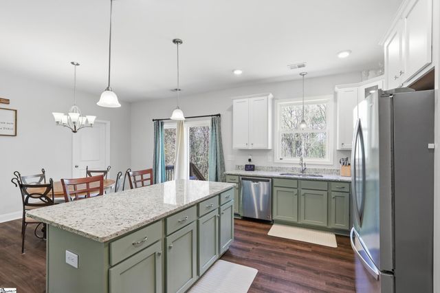 127 Clark Lane, Easley, SC 29640