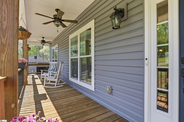 127 Clark Lane, Easley, SC 29640