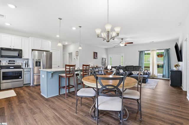 127 Clark Lane, Easley, SC 29640