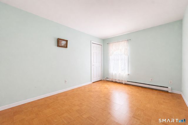 98 Scofield Avenue, Stamford, CT 06906