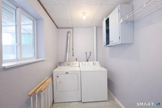 98 Scofield Avenue, Stamford, CT 06906