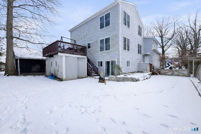 98 Scofield Avenue, Stamford, CT 06906