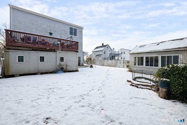 98 Scofield Avenue, Stamford, CT 06906