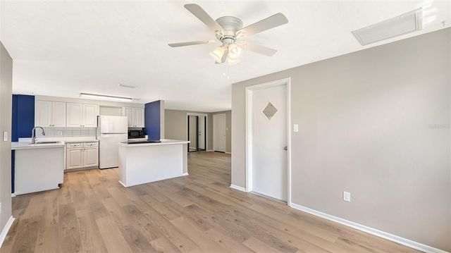 2706 WHITE SANDS DRIVE, Sarasota, FL 34231