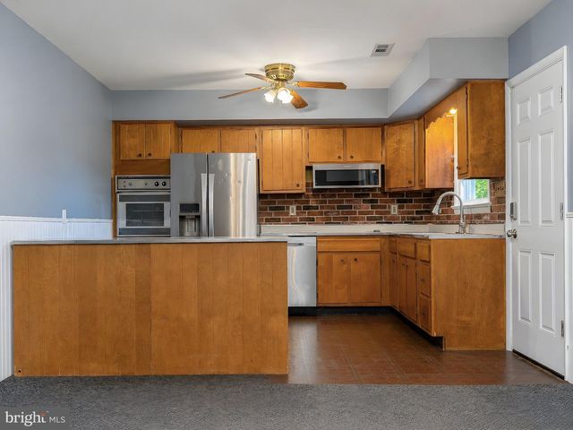 9814 OLD SOLOMONS ISLAND RD, Owings, MD 20736