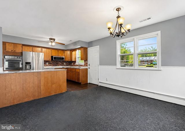 9814 OLD SOLOMONS ISLAND RD, Owings, MD 20736