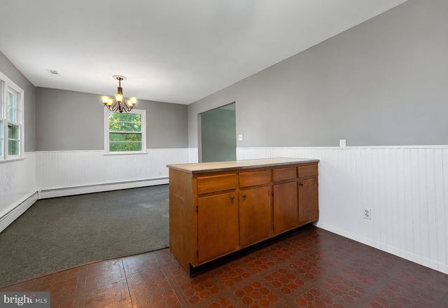 9814 OLD SOLOMONS ISLAND RD, Owings, MD 20736