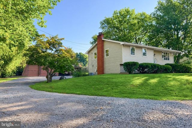 9814 OLD SOLOMONS ISLAND RD, Owings, MD 20736