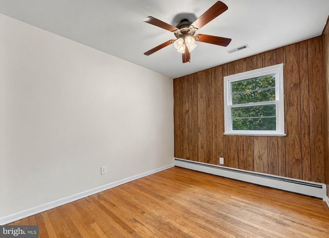 9814 OLD SOLOMONS ISLAND RD, Owings, MD 20736