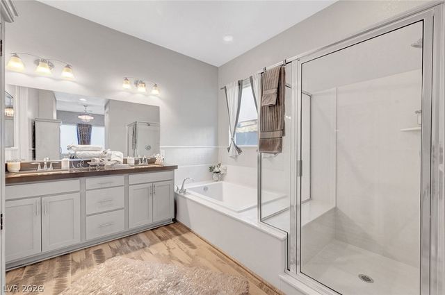 8144 Skye Dragon Street, Las Vegas, NV 89166