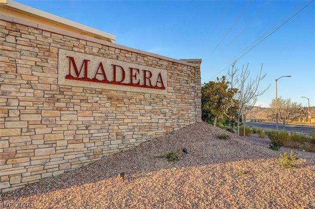 8144 Skye Dragon Street, Las Vegas, NV 89166