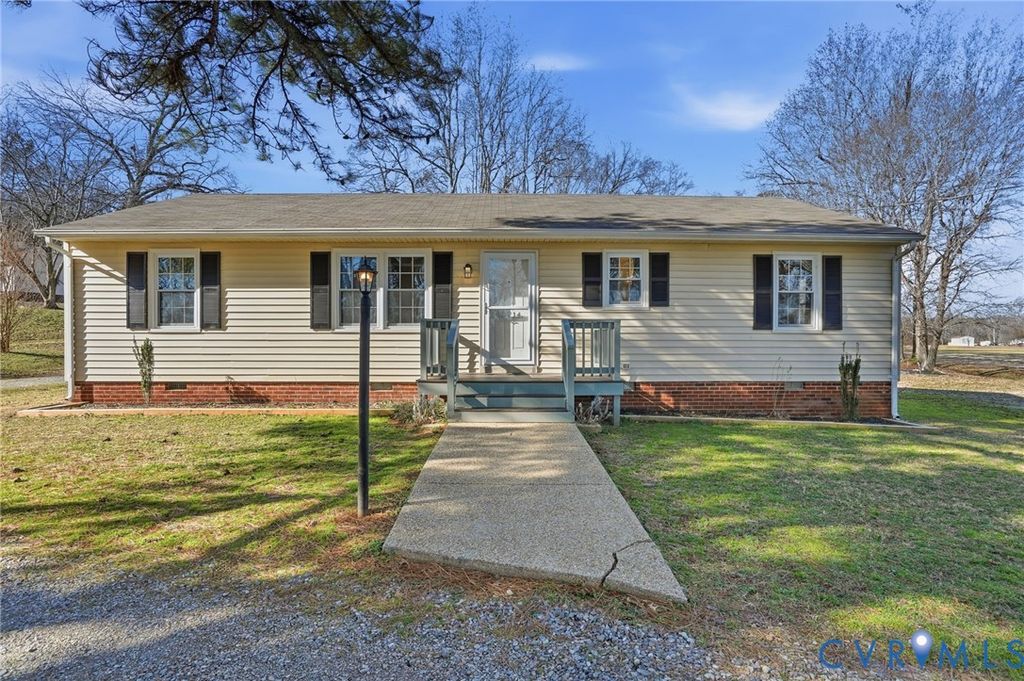13714 W River Rd, King William, VA 23086