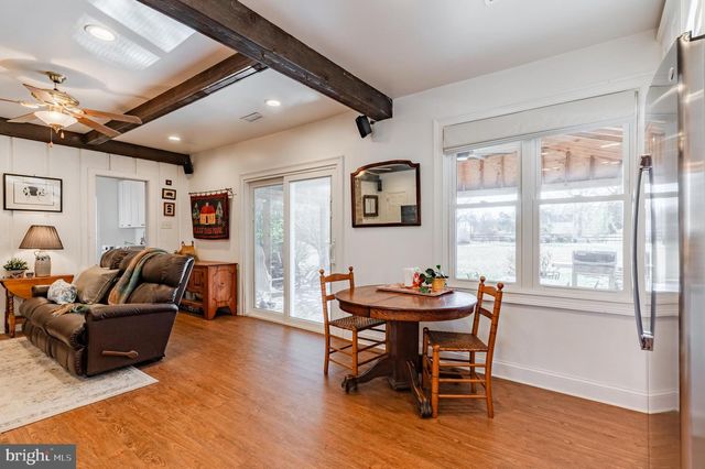 23 WOODEN BRIDGE CT, Southampton, PA 18966