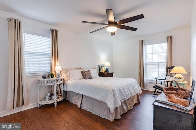 23 WOODEN BRIDGE CT, Southampton, PA 18966