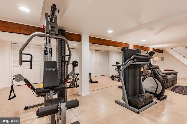 23 WOODEN BRIDGE CT, Southampton, PA 18966