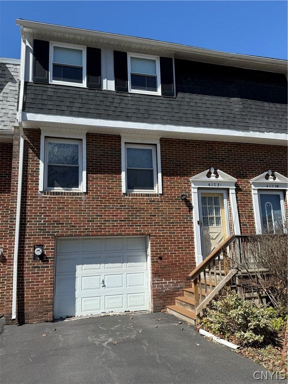 4173 Burningtree Road, Clay, NY 13090