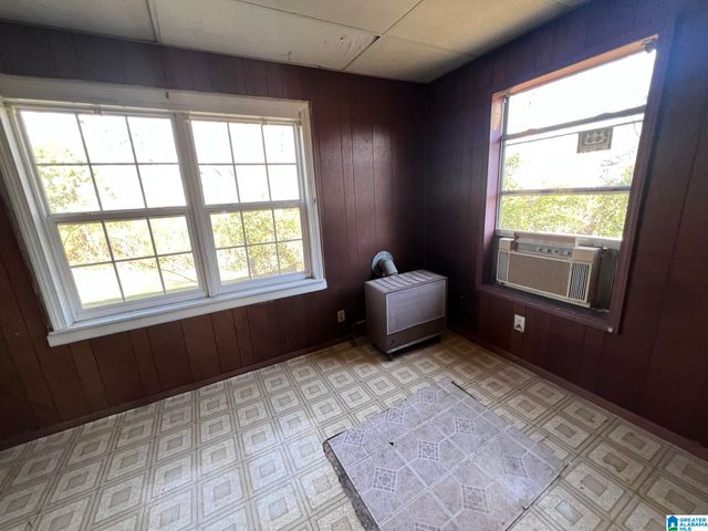 2221 PEARSON AVENUE SW, Birmingham, AL 35211