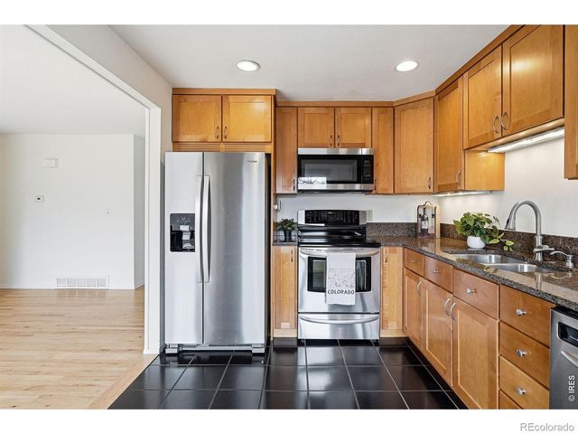 130 Cherokee Way, Boulder, CO 80303