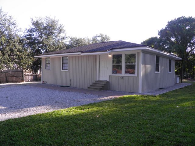 629 Gap Creek Drive, Fort Walton Beach, FL 32548