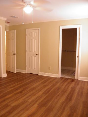 629 Gap Creek Drive, Fort Walton Beach, FL 32548