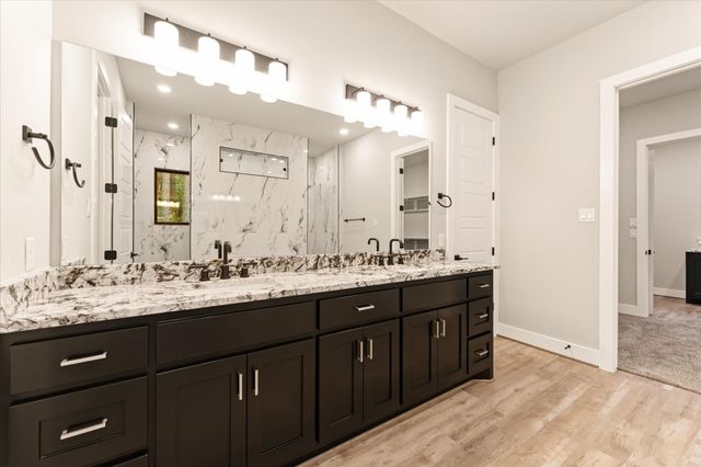 105 Sanctuary Road, Huntsville, TX 77340