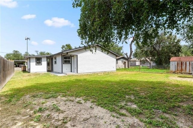 421 N 29th Avenue, Edinburg, TX 78542