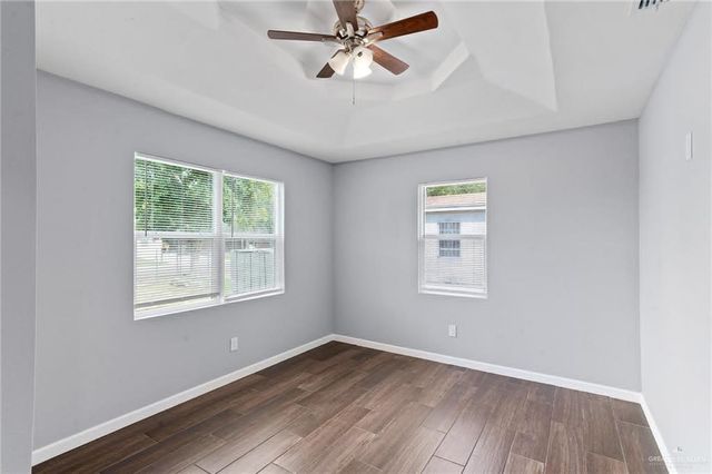 421 N 29th Avenue, Edinburg, TX 78542