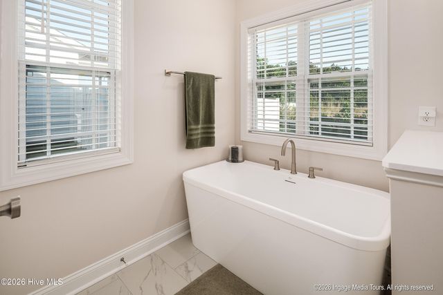 4401 Laurel Ridge Drive A, Greenville, NC 27834