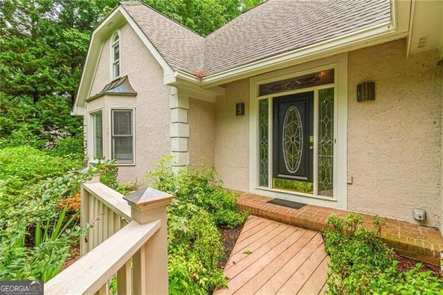 10625 Haynes Forest Drive, Alpharetta, GA 30022