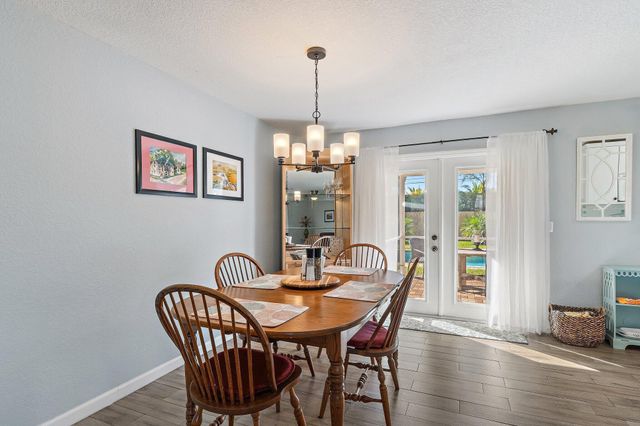 372 Franklin Road, Tequesta, FL 33469