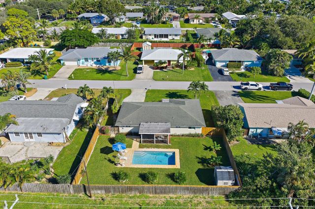 372 Franklin Road, Tequesta, FL 33469