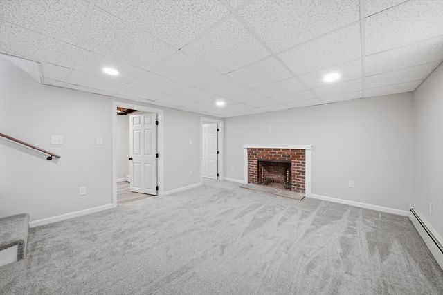 9 Olympia Ave, Woburn, MA 01801