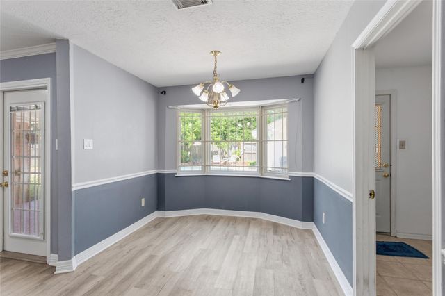 5622 Long Creek Lane, Houston, TX 77088