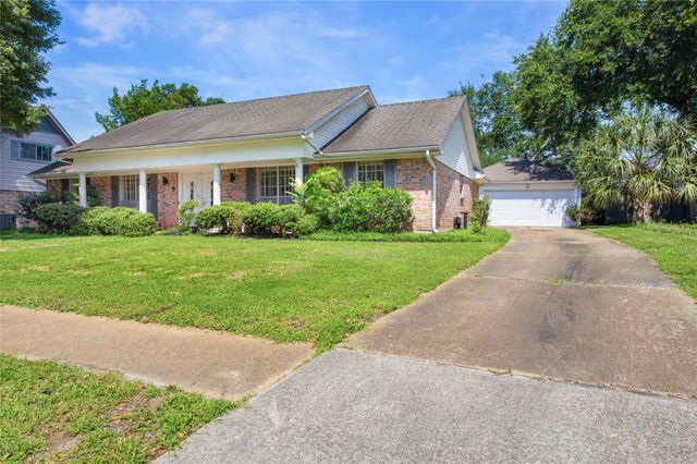 5622 Long Creek Lane, Houston, TX 77088