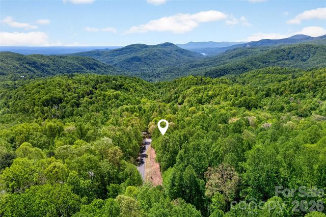 7 Gateway Parkway, Old Fort, NC 28762
