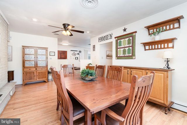400 CHESTNUT ST, Enola, PA 17025