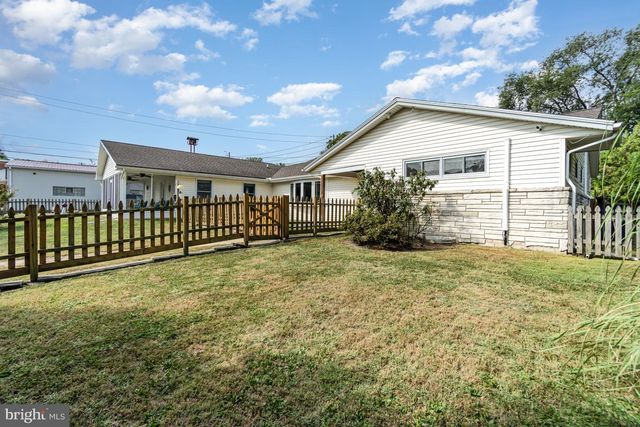 400 CHESTNUT ST, Enola, PA 17025