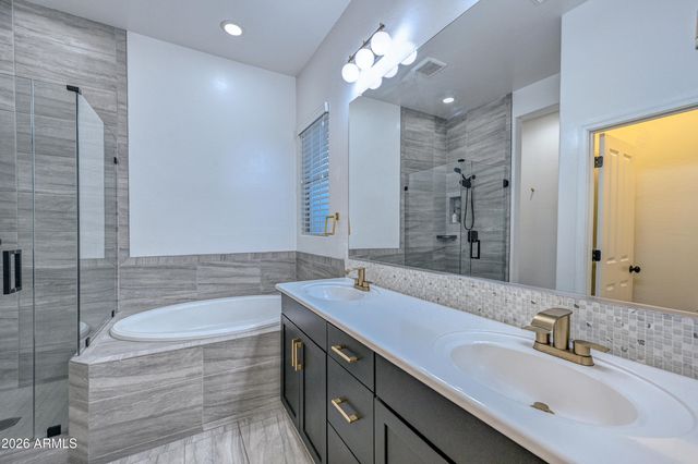 12110 W DALE Lane, Peoria, AZ 85383