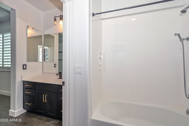 12110 W DALE Lane, Peoria, AZ 85383