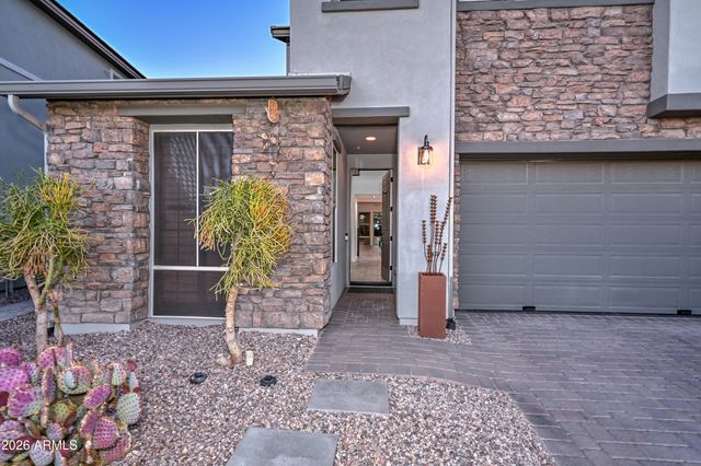 12110 W DALE Lane, Peoria, AZ 85383