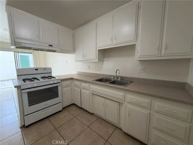225 S Knott, Anaheim, CA 92804