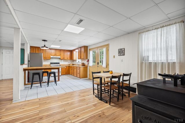 69 Creekview Lane, Lynchburg, VA 24501