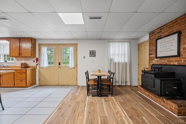 69 Creekview Lane, Lynchburg, VA 24501