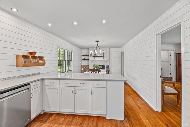 69 Creekview Lane, Lynchburg, VA 24501