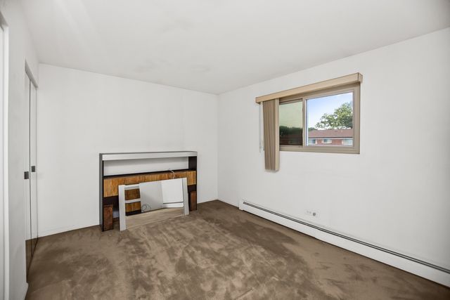 2521 N Thatcher Avenue 3A, River Grove, IL 60171